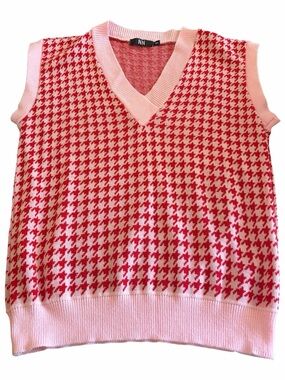 Pink & Red Houndstooth V-Neck Sweater Vest